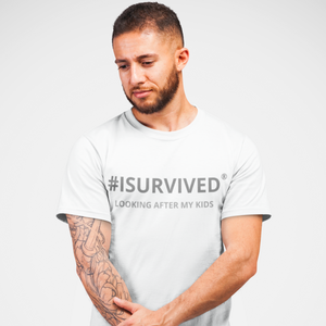 Phrase T-Shirt 'LOOKING AFTER MY KIDS'