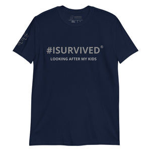 Phrase T-Shirt 'LOOKING AFTER MY KIDS'